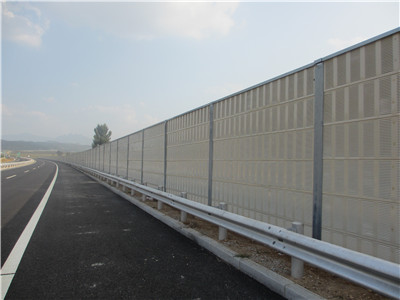 <a href=http://m.6664777.com/news_article?news_id=123>隔聲屏障</a>